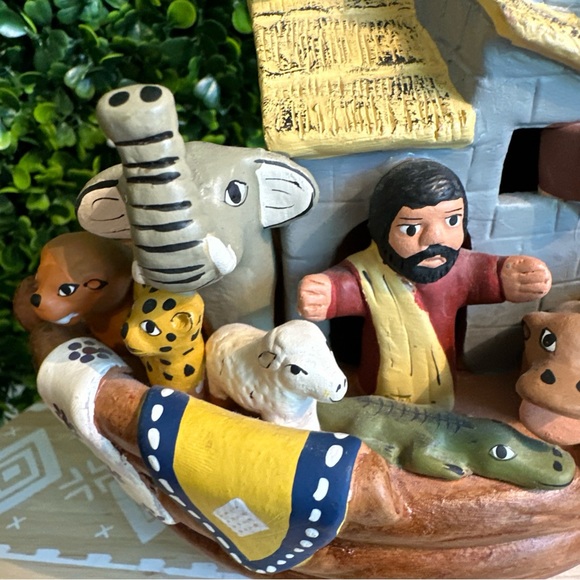 Folk art Clay Pottery NOAH'S ARK Hand-made in Peru childs playroom wild animals - Picture 4 of 10